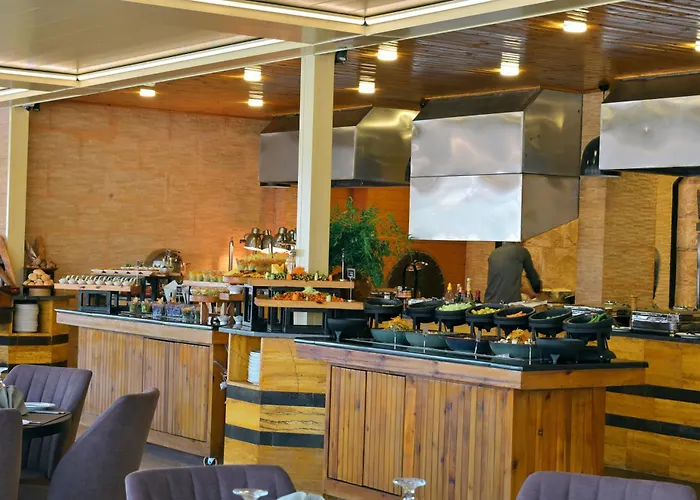 Petra Moon Hotel